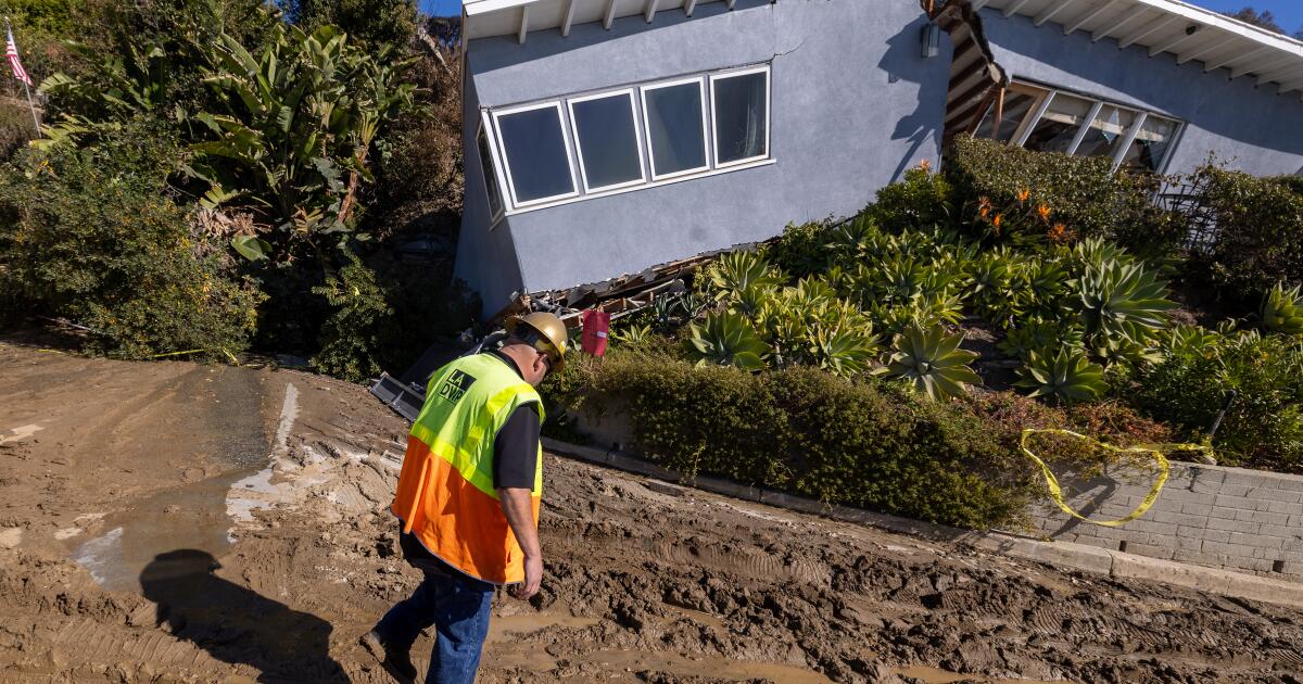 House that survived Palisades fire split in half by landslide