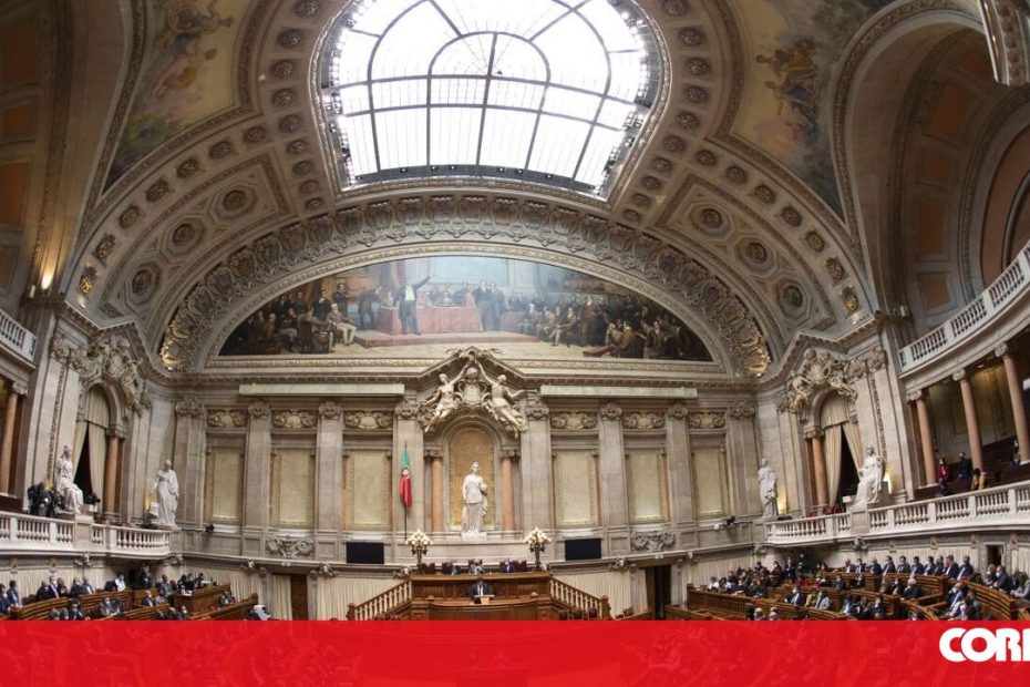 IL vota sozinha contra restauração da diocese - Política