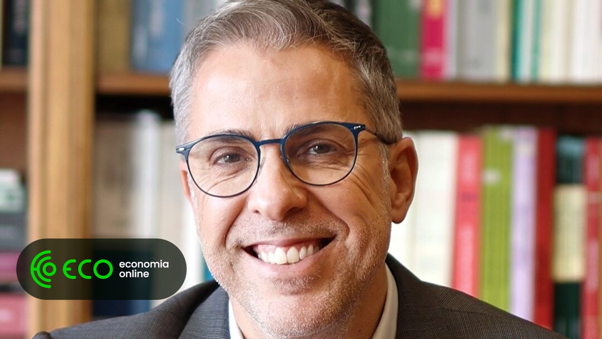 João Massano apresenta candidatura a Presidente da Ordem dos Advogados