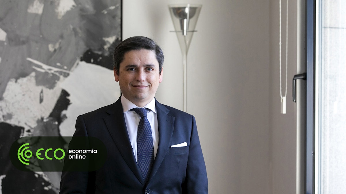 José Costa Pinto formaliza candidatura presidencial. Zaragoza da Matta é o representante nacional
