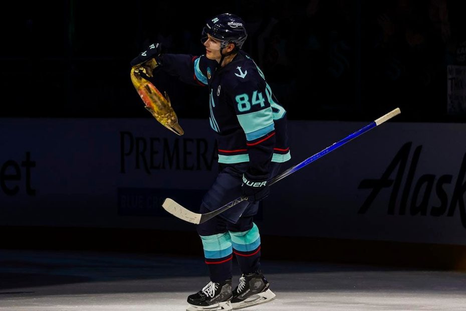Kaapo Kakko thrives with Kraken after trade from Rangers
