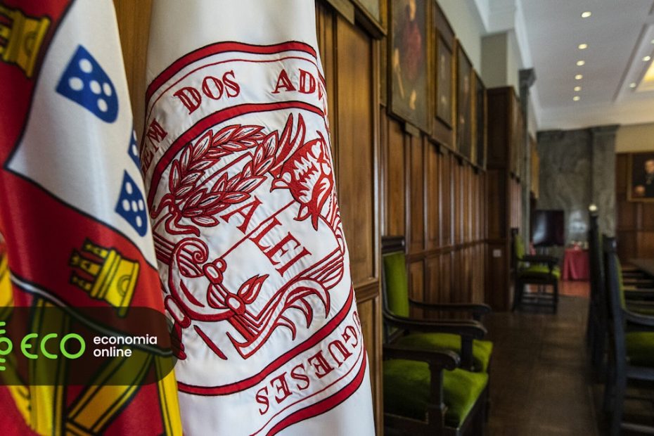 Law Society CRL lança inquérito sobre condições judiciais