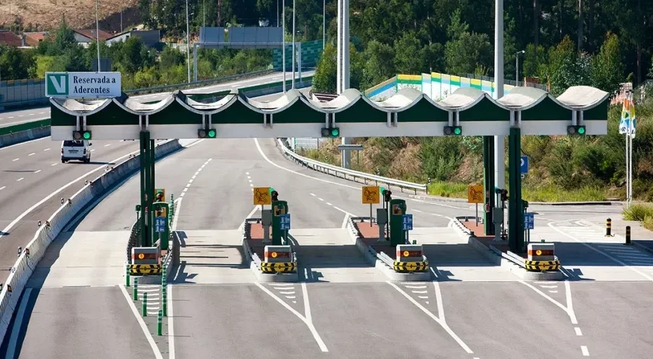 Leis que reduzem multas de pedágio ainda não se aplicam a multas antigas