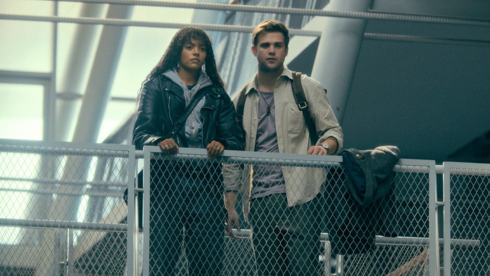 Leo Woodall reveals conspiracy in 'Primary Target' trailer (TV Roundup)