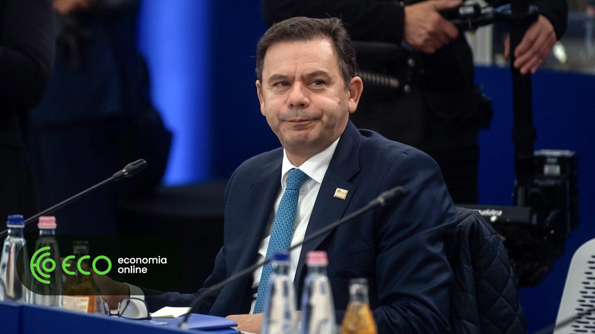 Luis Montenegro alerta que gastar 5% do PIB em defesa ‘não é viável’