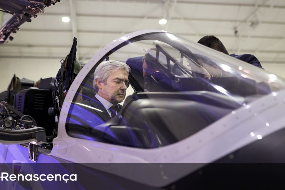Melo sublinha ‘boas relações’ com EUA e acredita numa cooperação militar mais forte