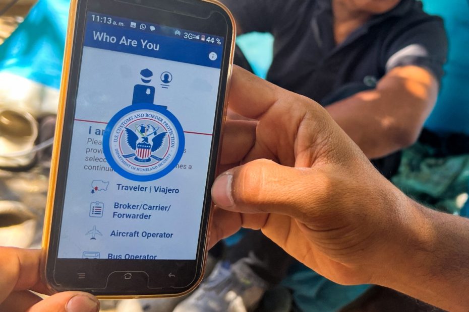 Memo gives DHS authority to quickly deport certain immigrants: NPR