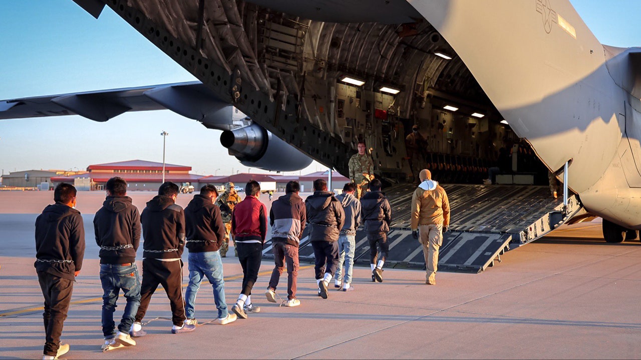 Mexico rejects US aircraft land to enter