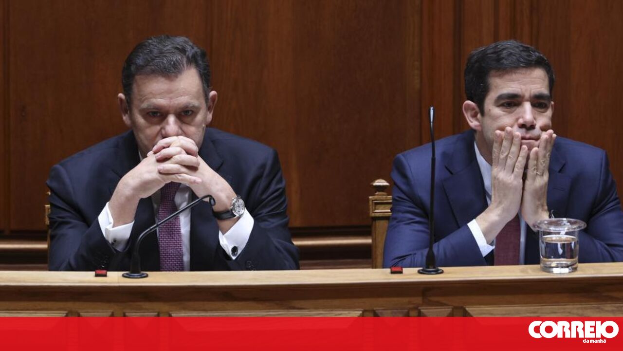 Montenegro disposto a incluir dados de nacionalidade, idade ou género no RASI – Política