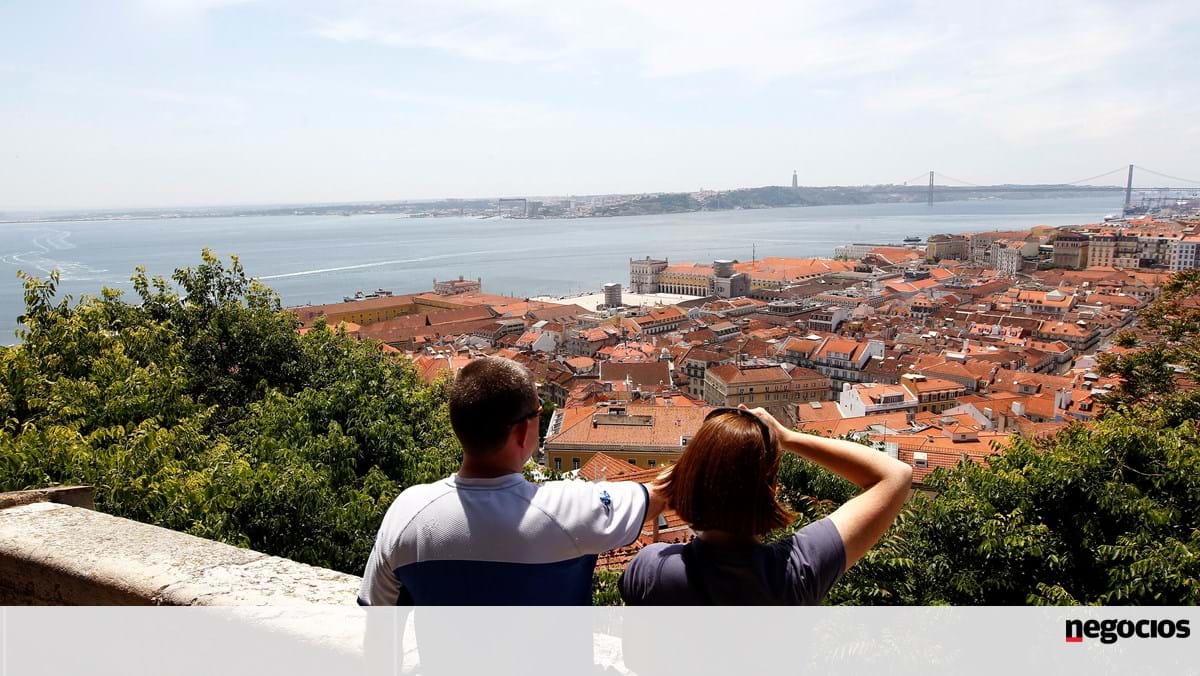 Montenegro patrocina solução de Paris ou Berlim para crise imobiliária em Portugal – Habitação