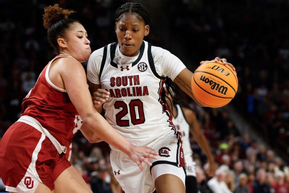NCAA women's basketball power rankings: Can depth fuel South Carolina's comeback?