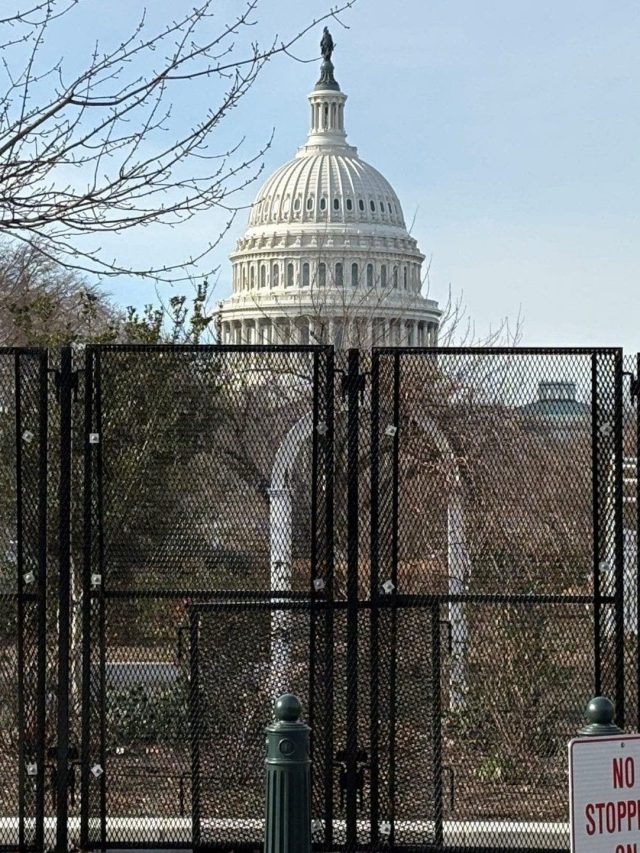 Nearly all of Washington, D.C. was closed during Trump's inauguration. So why isn’t there a designated survivor?