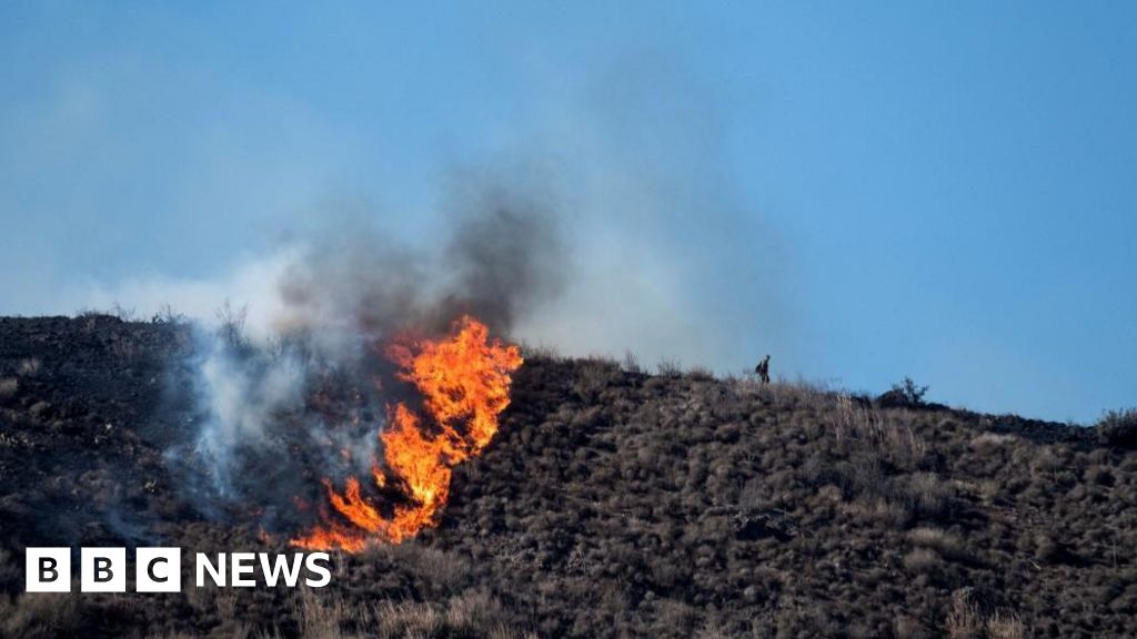 New fires break out in Southern California ahead of Trump visit