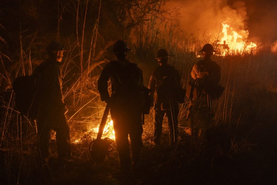 New fires break out in Southern California as high wind threat advances: NPR