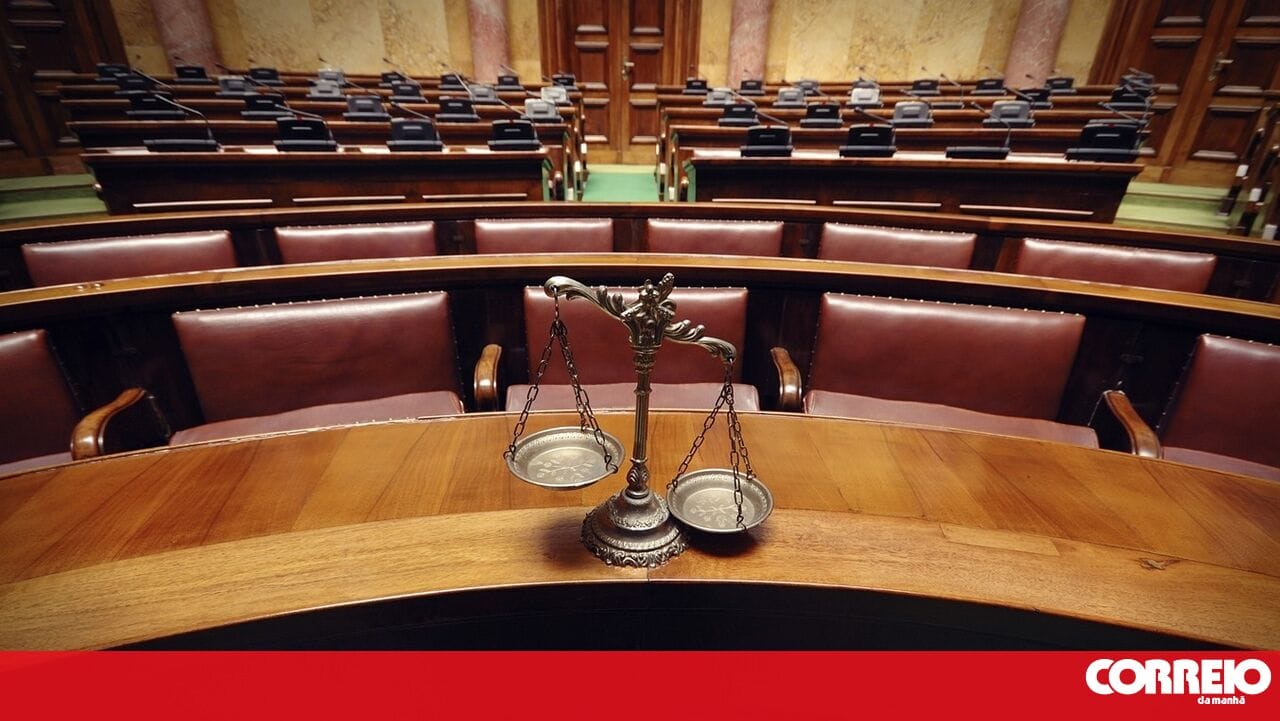 Duas acusações de homicídio cometidas em Carrazeda de Ansiães – Portugal
