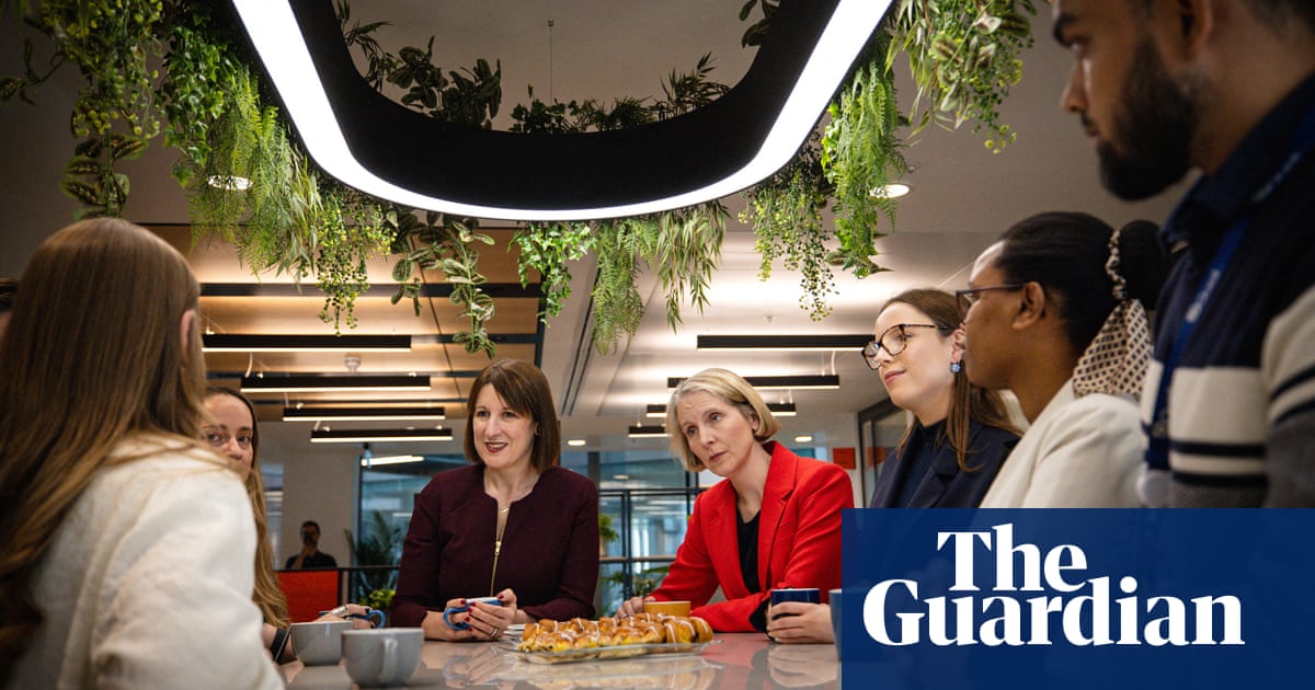 Number 10 accused of 'revolving door' labor after new finance minister gets embroiled in China dispute