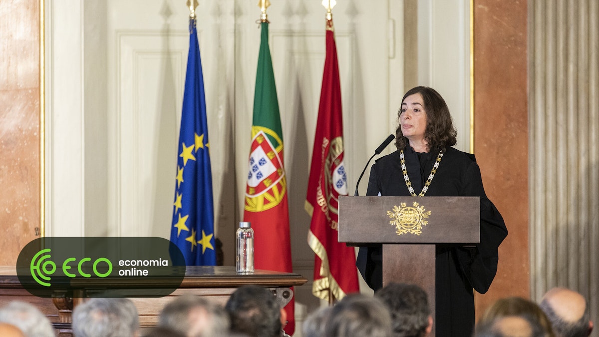 O atual presidente da Ordem dos Advogados apresentou nova candidatura