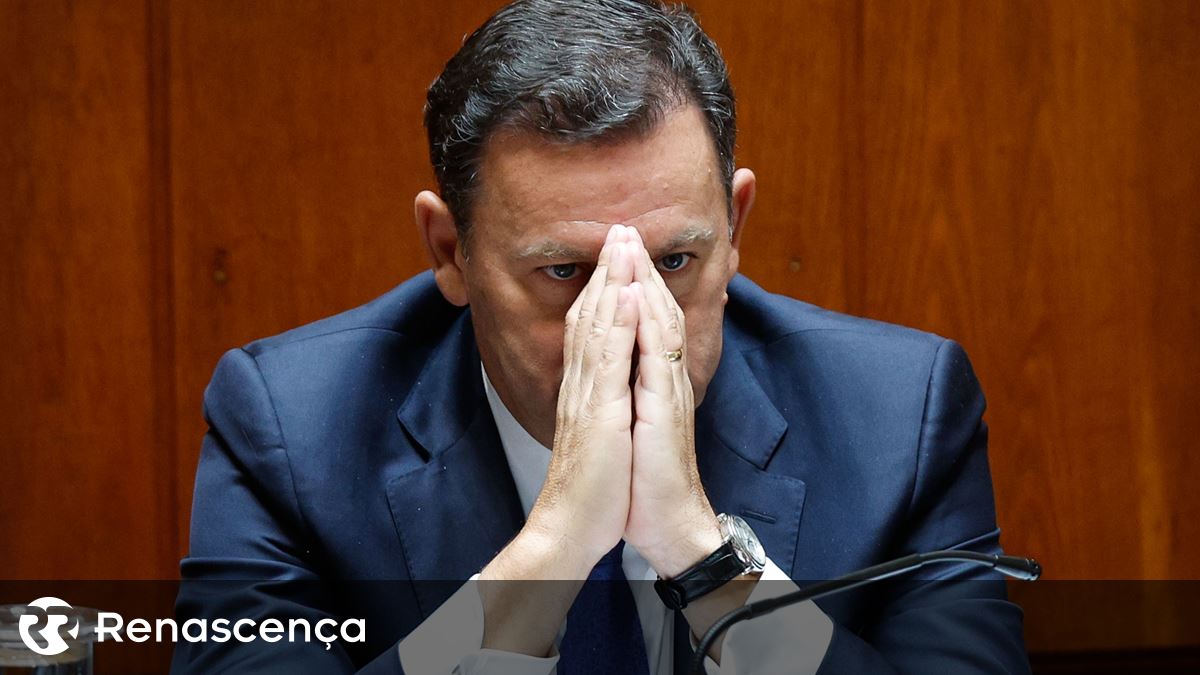 PS Parece ridículo acusar Montenegro de responsabilizar o governo anterior pelo caso Gandra Dalmeida