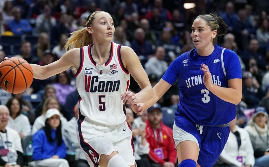 Paige Bueckers fastest to reach 2,000 points in UConn history