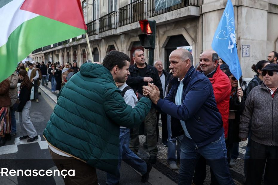 Paulo Raimundo diz que Montenegro tem mais motivos para ficar chateado após ser demitido pelo SUS