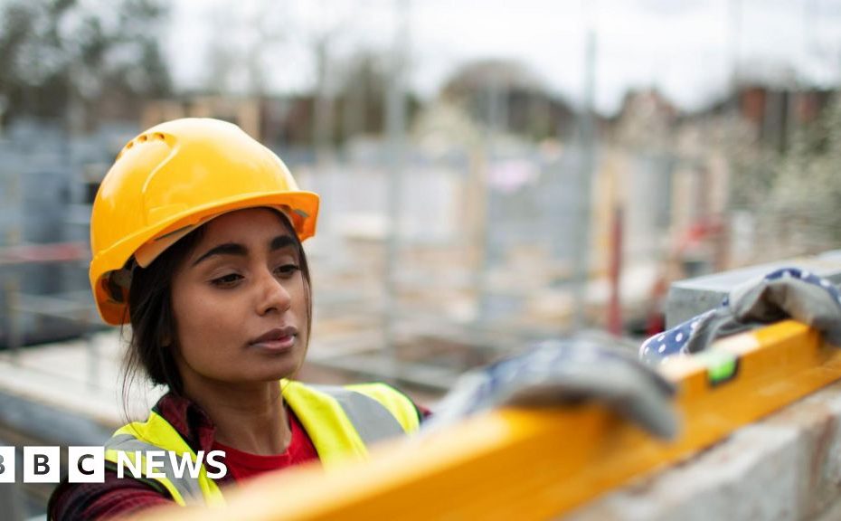 Post-inflation wage growth is fastest since 2021