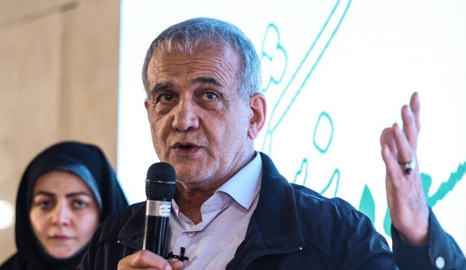 Presidente do Irã quer que Trump não alimente a guerra com Teerã