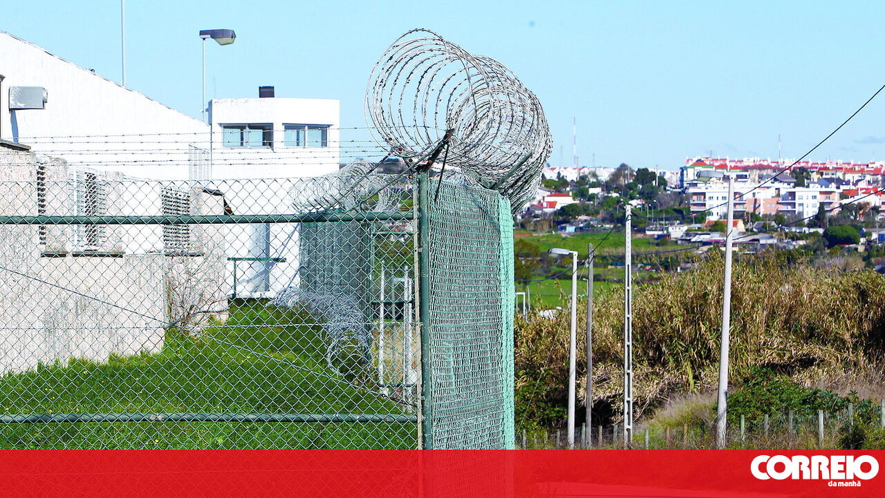 Preso acusado de sequestro espanca guarda na prisão de Caxias, em Portugal