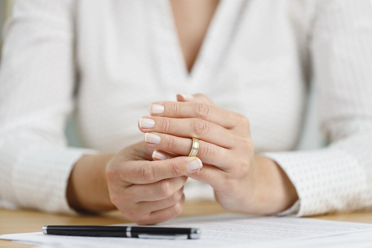 Divórcio 12 anos depois, porque Chatgpt diz a ela que o marido está traindo nela