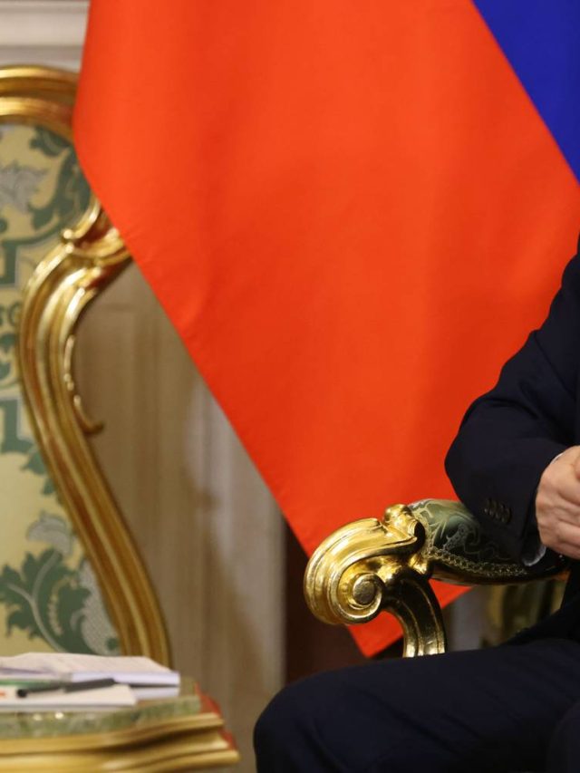 Putin está cada vez mais preocupado com a economia da Rússia e as elites apelaram a negociações
