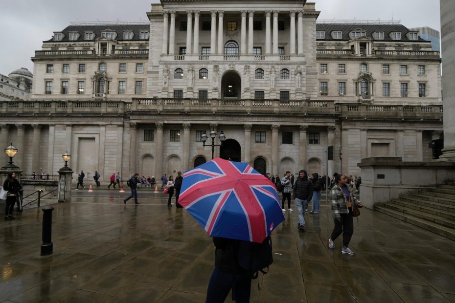 Rising borrowing costs hit UK government and threaten its left-leaning plans