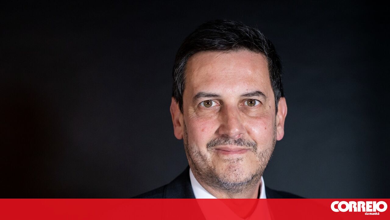 Rui Rocha e Rui Malheiro lutam pelos líderes liberais-políticos