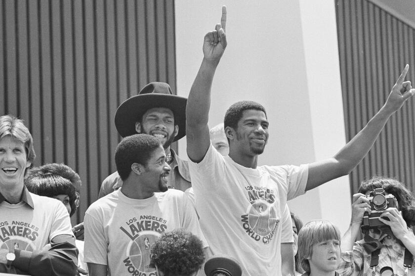 Sandheimer: Review may be the greatest CIF basketball team in history