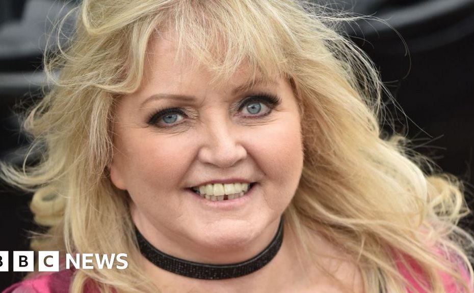 Singer dies at 65, two decades after cancer diagnosis