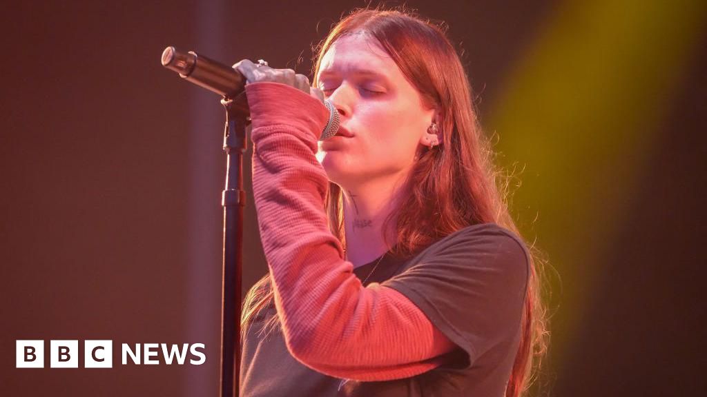 Singer supports #KillMoreCEOs post