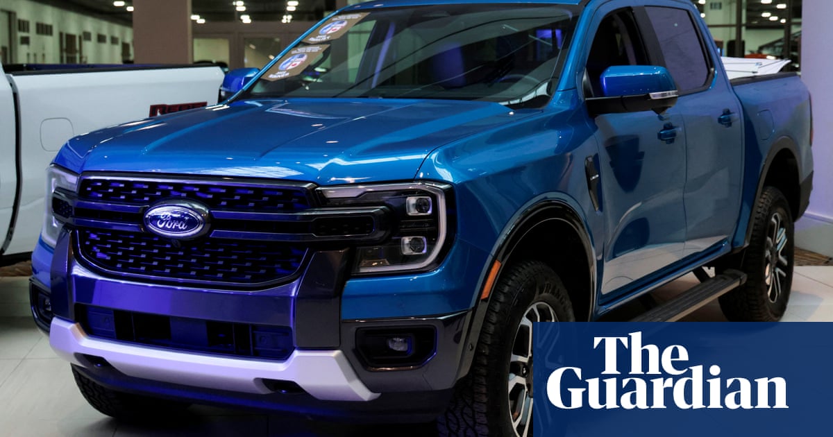 South Australia proposes laws for bigger garages to prevent on-street parking spaces being 'overrun' by SUVs South Australia