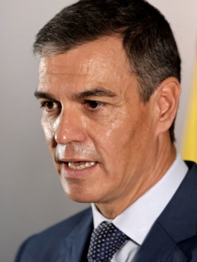 Spanish PM warns trade war is a 'zero-sum game' as Trump threatens EU with tariffs