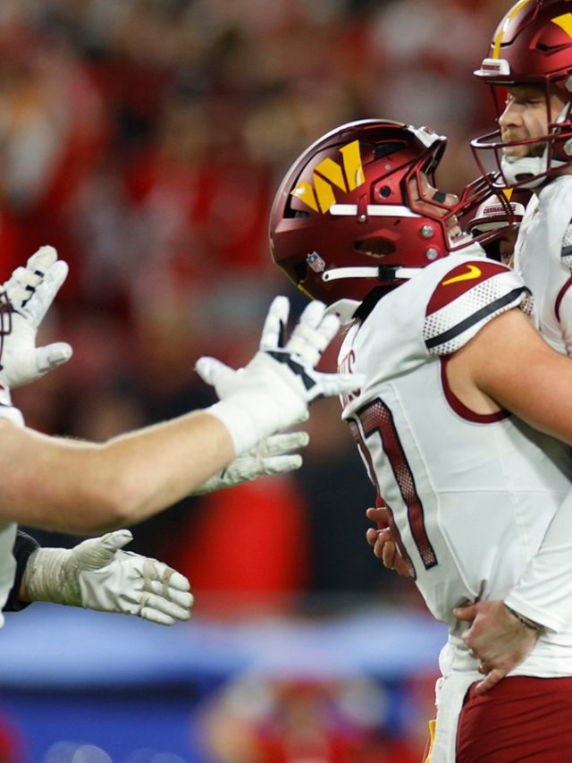 Stream the 2025 NFL Playoffs