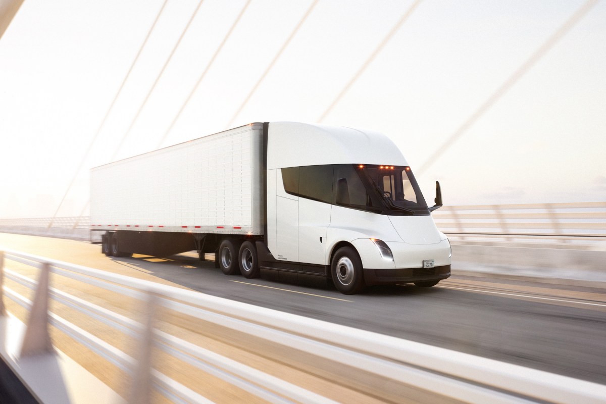 Tesla to share $100 million in Illinois electric truck charging corridor bonuses
