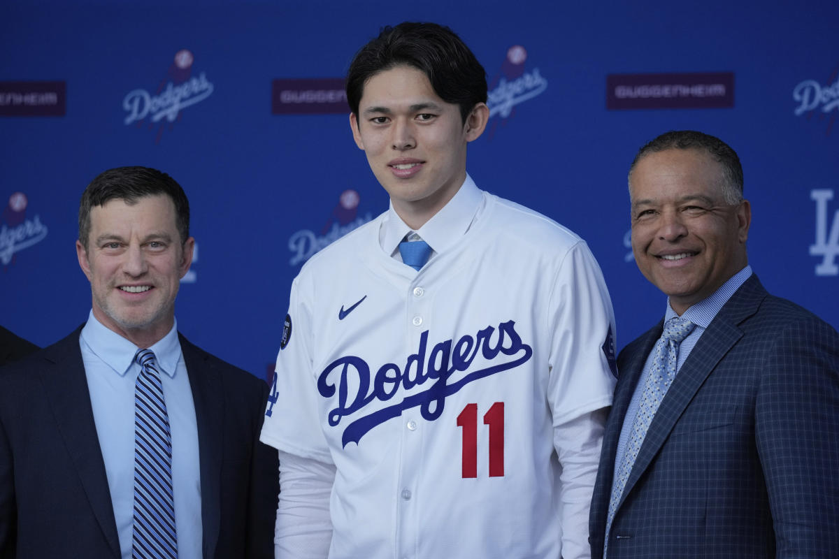 The Dodgers introduced Riki Sasaki. He said that Shohei Ohtani and Yoshinobu Yamamoto did not affect his decision to join the team.