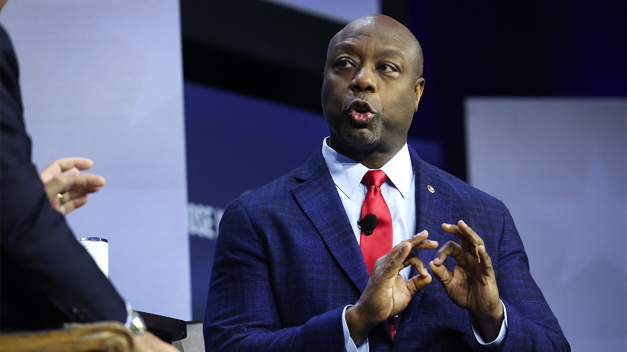 Tim Scott takes 'agnostic' stance on settlement debate, says 'outcomes' are more important