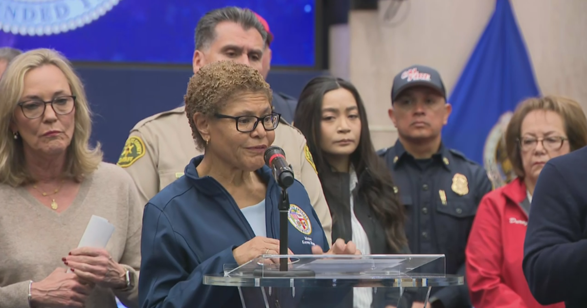 Timeline shows what we know about Los Angeles Mayor Karen Bass' trip to Ghana following fire crisis