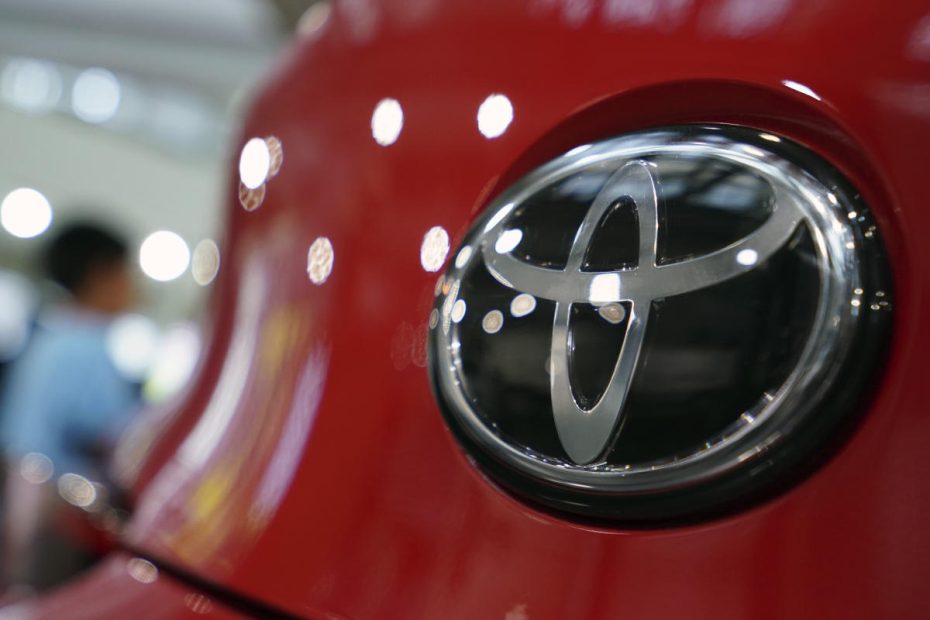 Toyota's truck unit Hino to pay $1.6 billion over emissions scandal