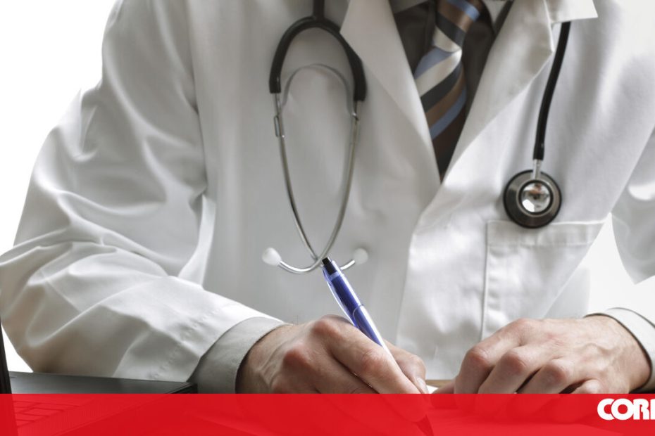 Três médicos que foram condenados por estupro ainda são uma lei de boa aparência