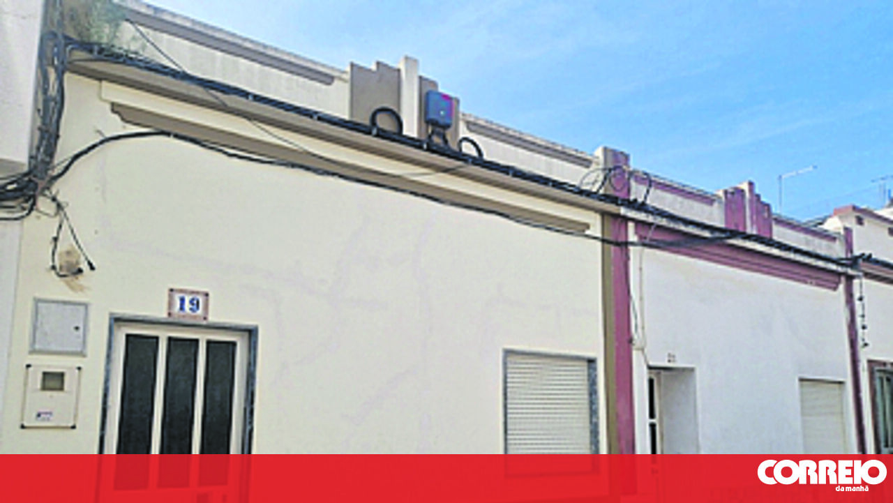 Tribunal do Júri decidirá sobre homem que esfaqueou vizinho até à morte em Portimão, Portugal