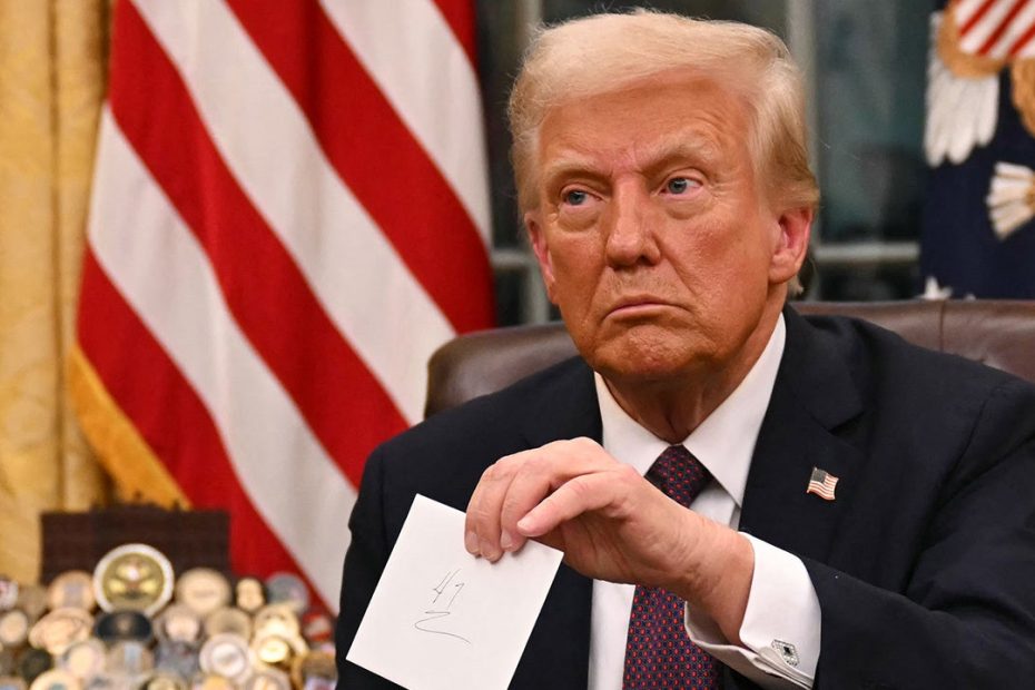 Trump appears at college football national championship game