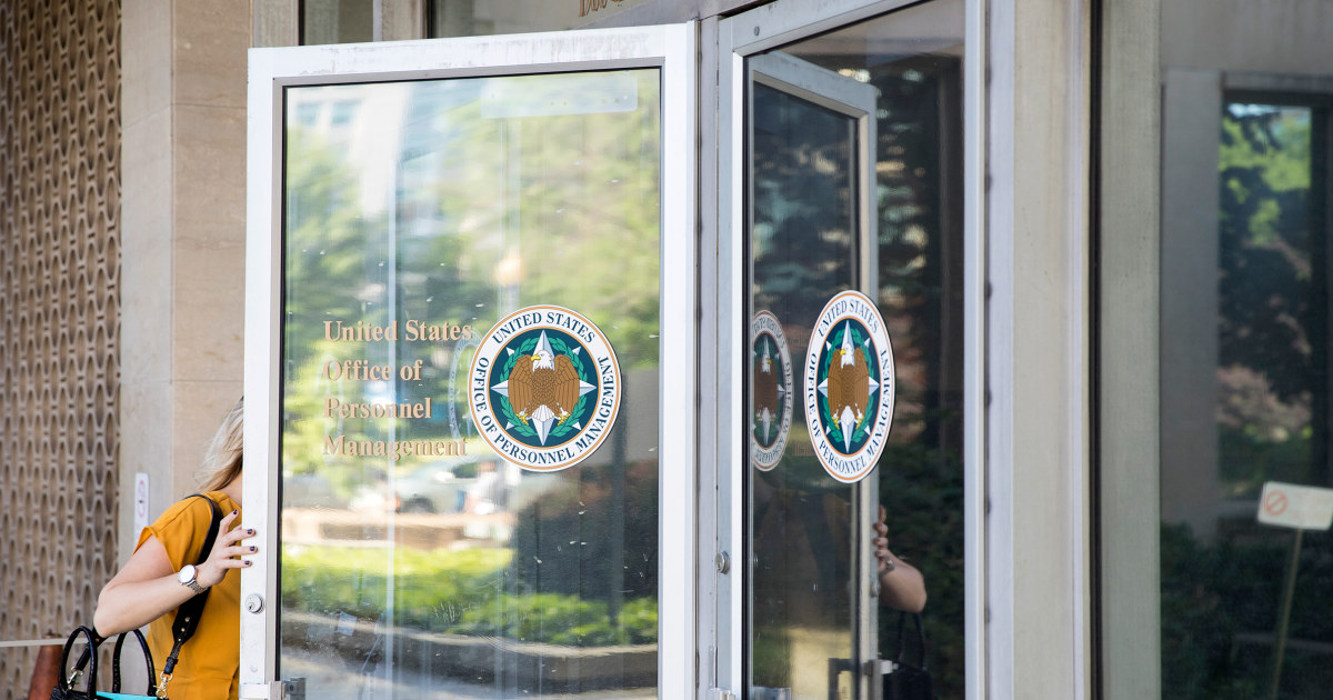 Trump gave the green light to start firing federal workers as a Dei role
