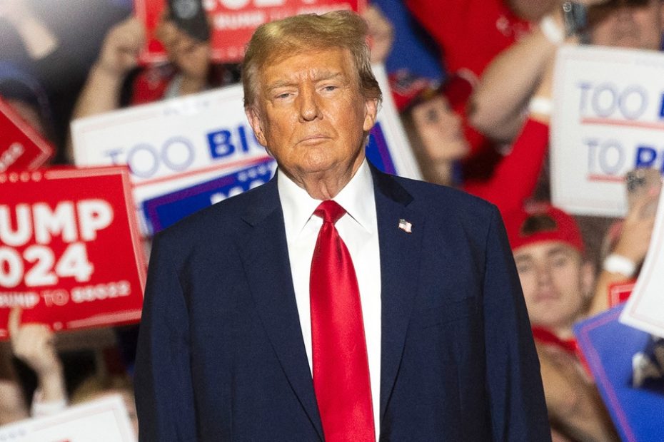 Trump holds pre-inauguration rally in Washington today