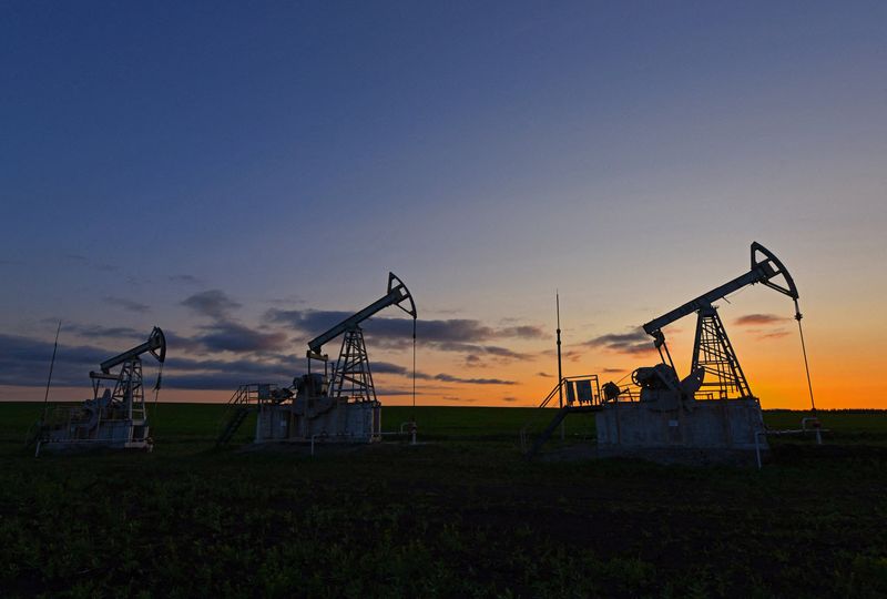Trump preach energy policy, oil prices have fallen for a week in a row