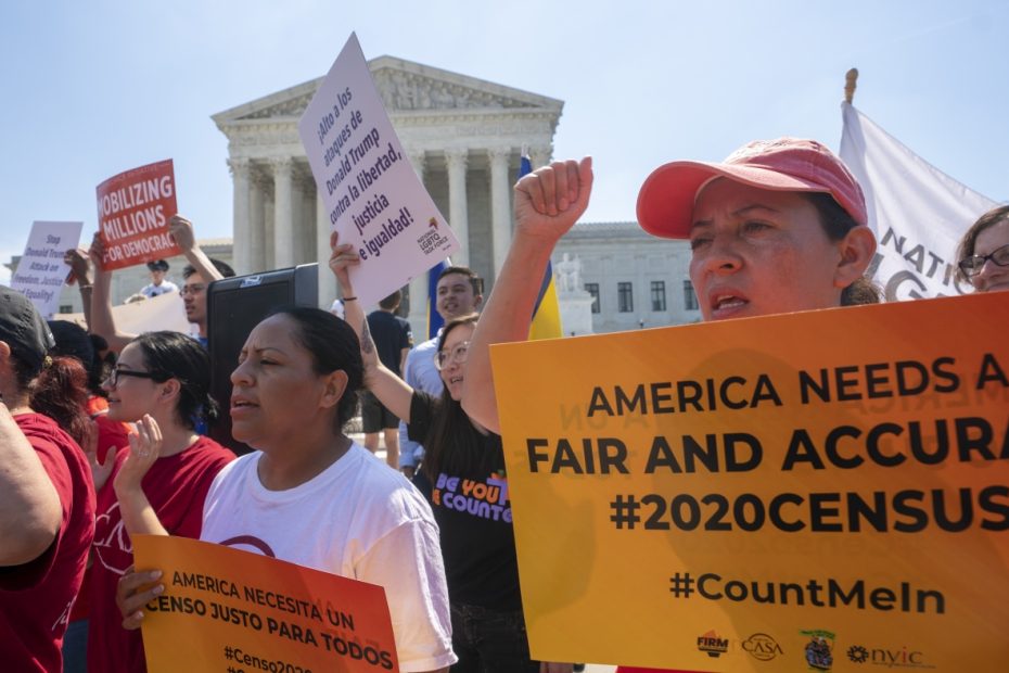 Trump rescinds Biden's Census order on apportionment: NPR