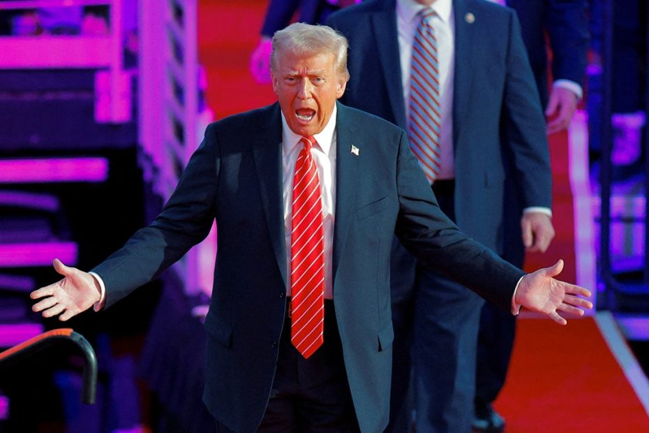 Trump vows to "act with historic speed" to bring redemption after presidential inauguration